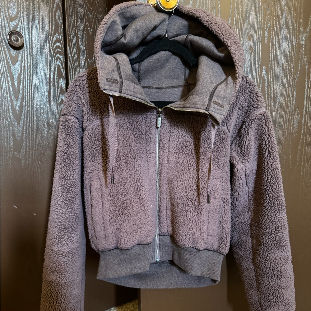 Lululemon Reversible Cropped Hoodie